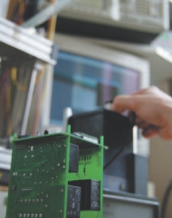 Endger&auml;t im elektrischen Test